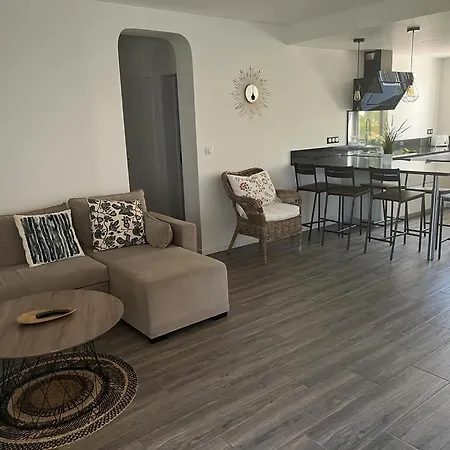 Flat 2 Bedrooms Cunha, Sao Rafael, *